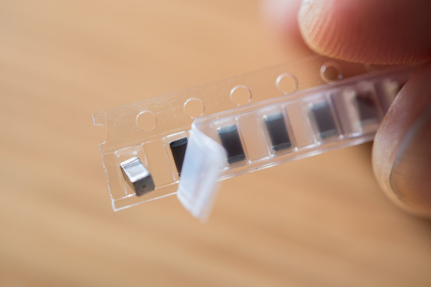 Surface-mount capacitors on carrier tape